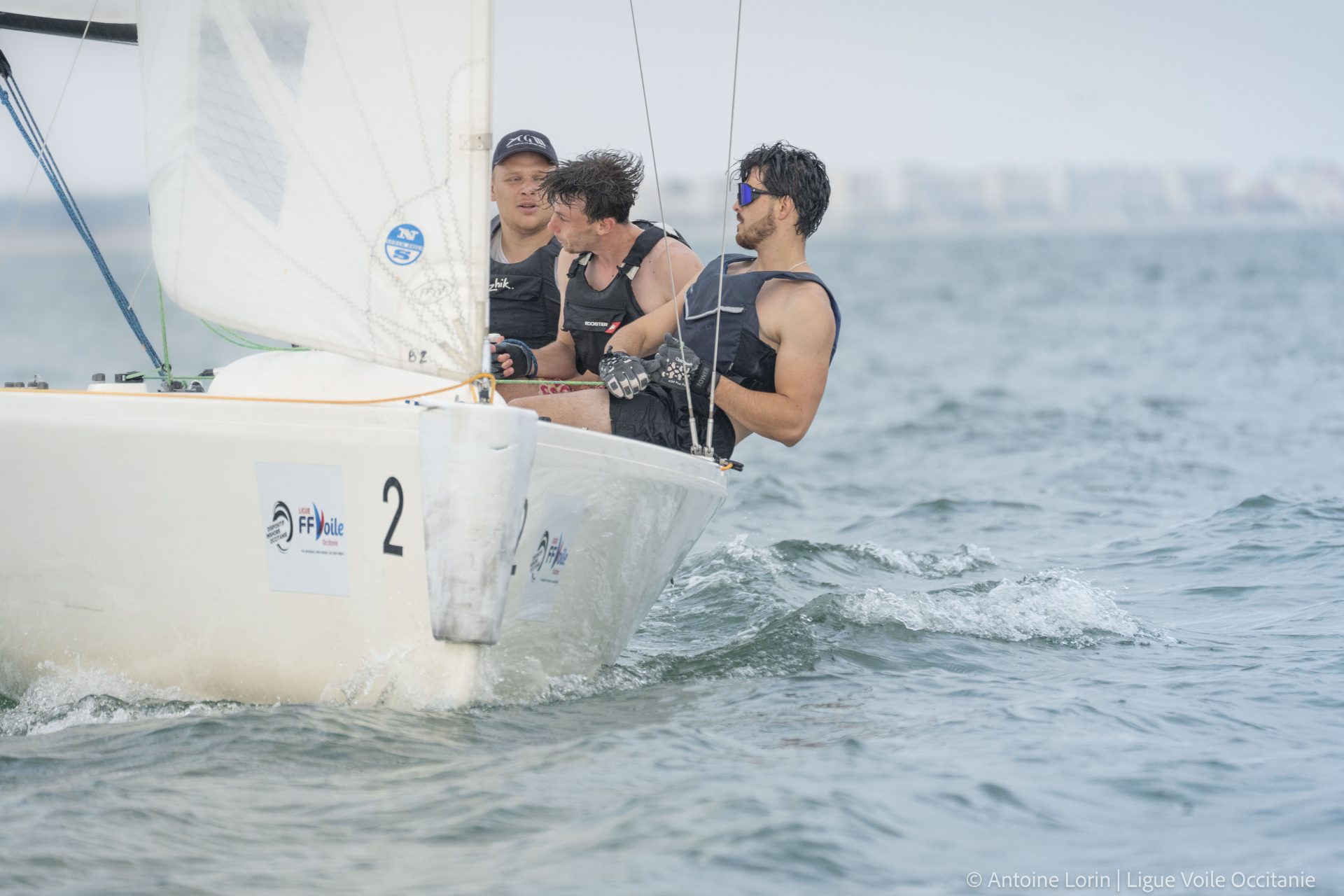 You are currently viewing Navigation de fin de journée sur l’eau avec le DIO
